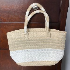 Altru Cream and White Handbag